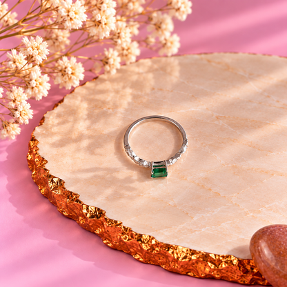 Green Onyx Crystal 92.5 Sterling Silver Ring